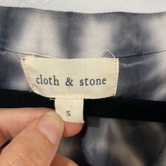 Cloth & Stone Romper Women's V Neck 3/4 Sleeve Small - Picture 6 of 9